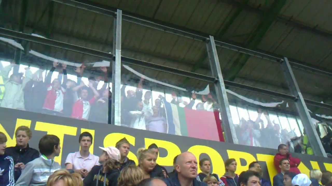 Goal, we love you Feyenoord, we do. (Uitvak Feyenoord Fans)