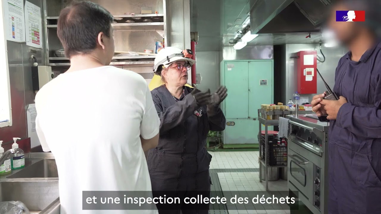 #Choisirleservicepublic : Marie-Lénaïck, inspecteur sécurité navires au centre de sécurité
