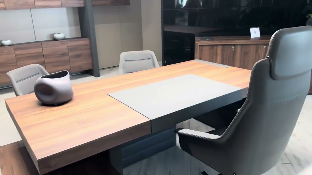 Arredamento di un ufficio direzionale