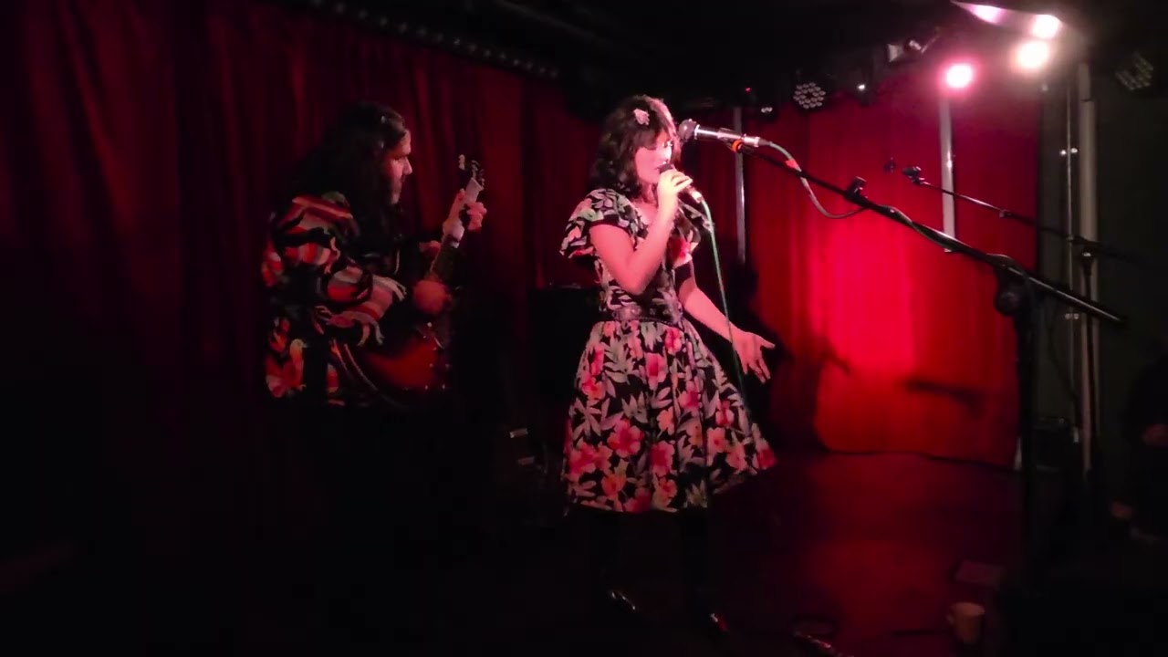 Ren Harvieu & Romeo Stodart Black Wig live 23 January 2026 Ramsgate Music Hall