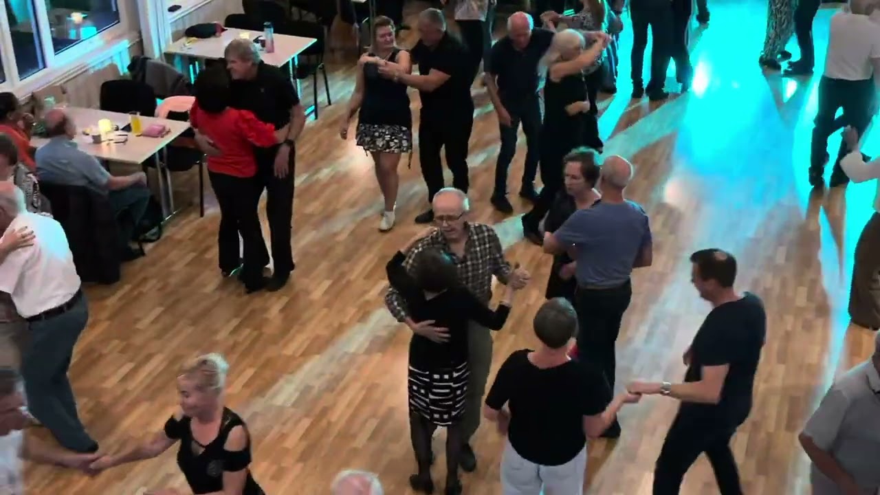 Alltid på Vei m Lars Espen Skogvold på Tirsdagsdansen Leirsund 30/9
