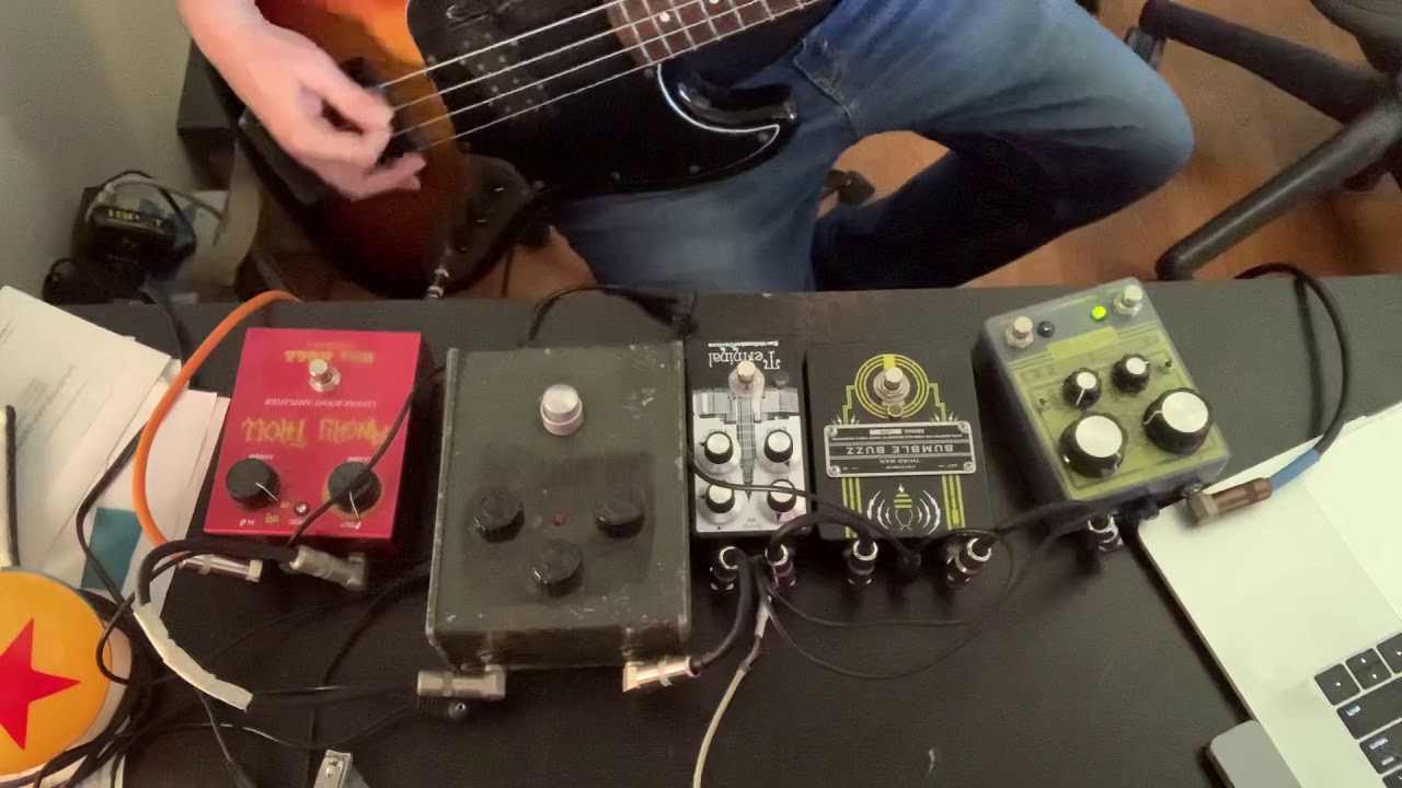 Bass fuzz overdrive