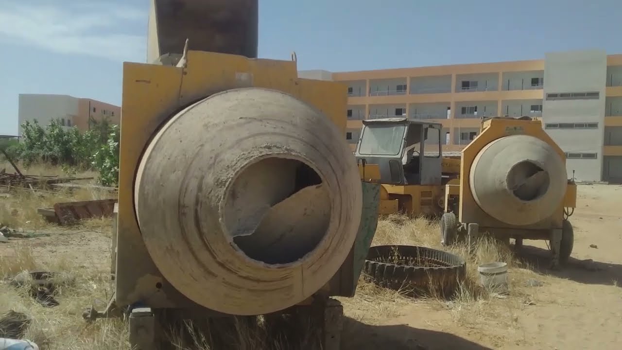 Universit&eacute; de Touba Chantier Touba Mat&eacute;riaux