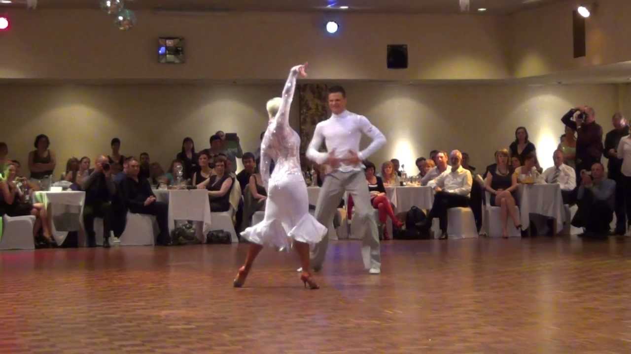Dancepoint - BK Latin 2013 - Demo Laura & Frank - Samba