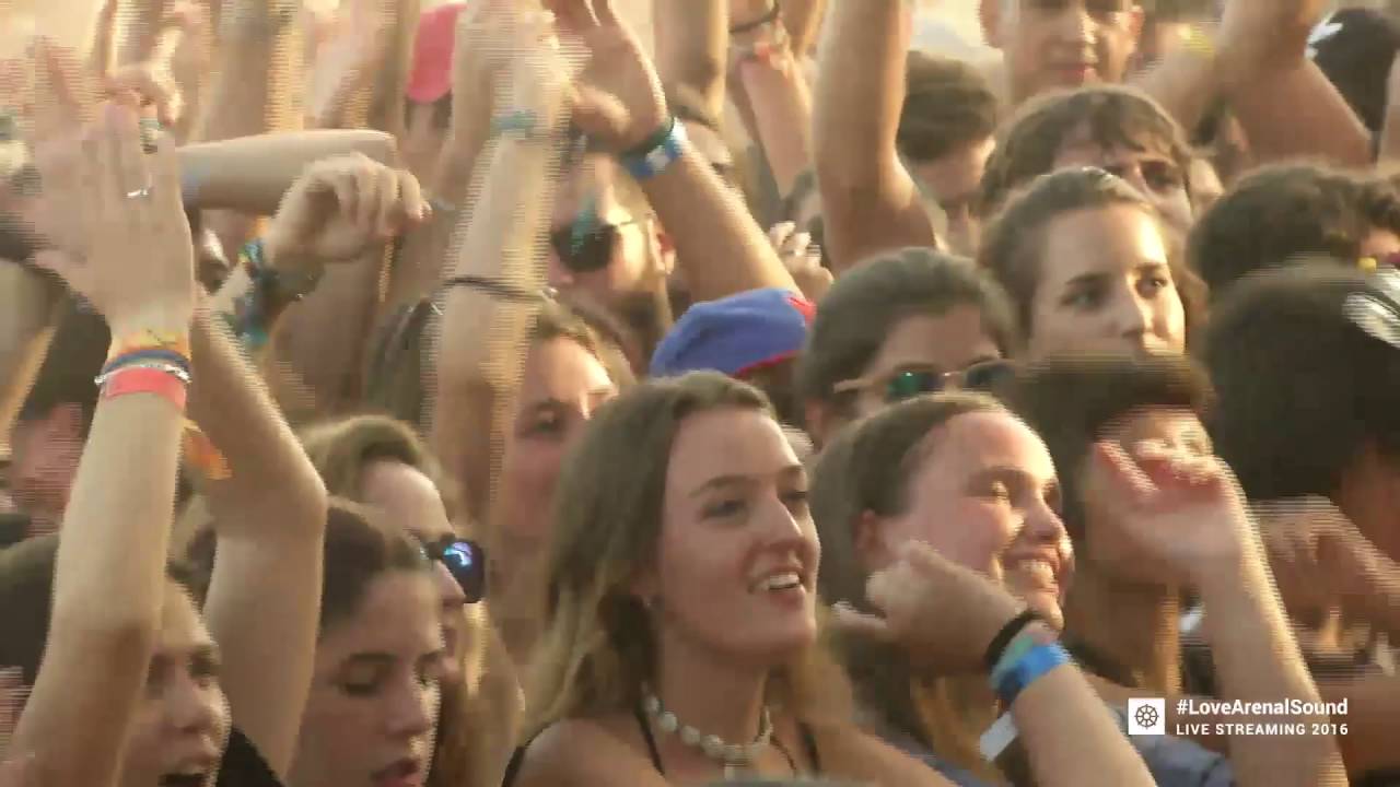 LA RA&Iacute;Z - Entre poetas y presos tour - Arenal Sound 2016