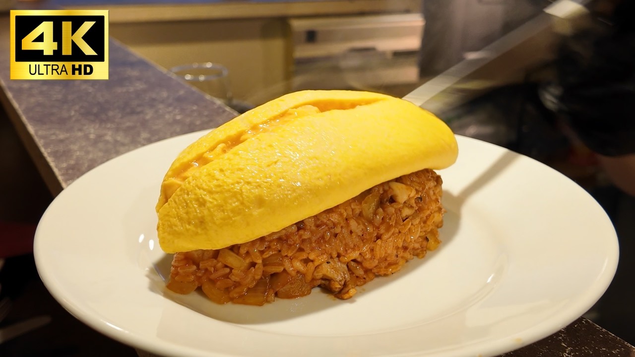 Это японский тающий омлет с рисом в Токио 🍳 | 1000 ₽​
