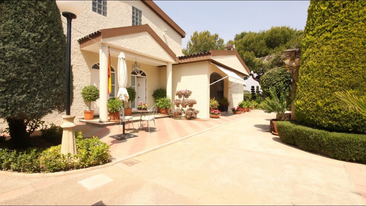 Ref .  70514 - CHALET EN VALVERDE