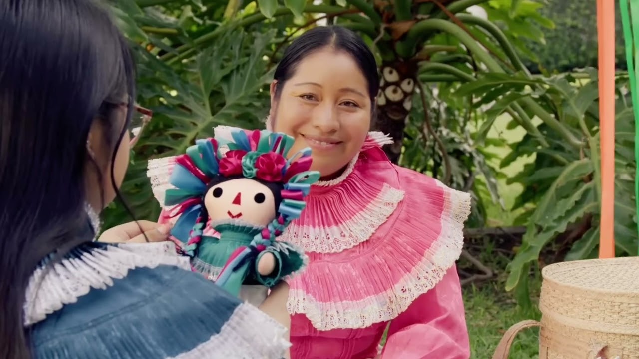 MUÑECA LELE