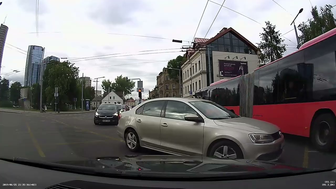 Dash Cam Vilnius - Driving fails compilation