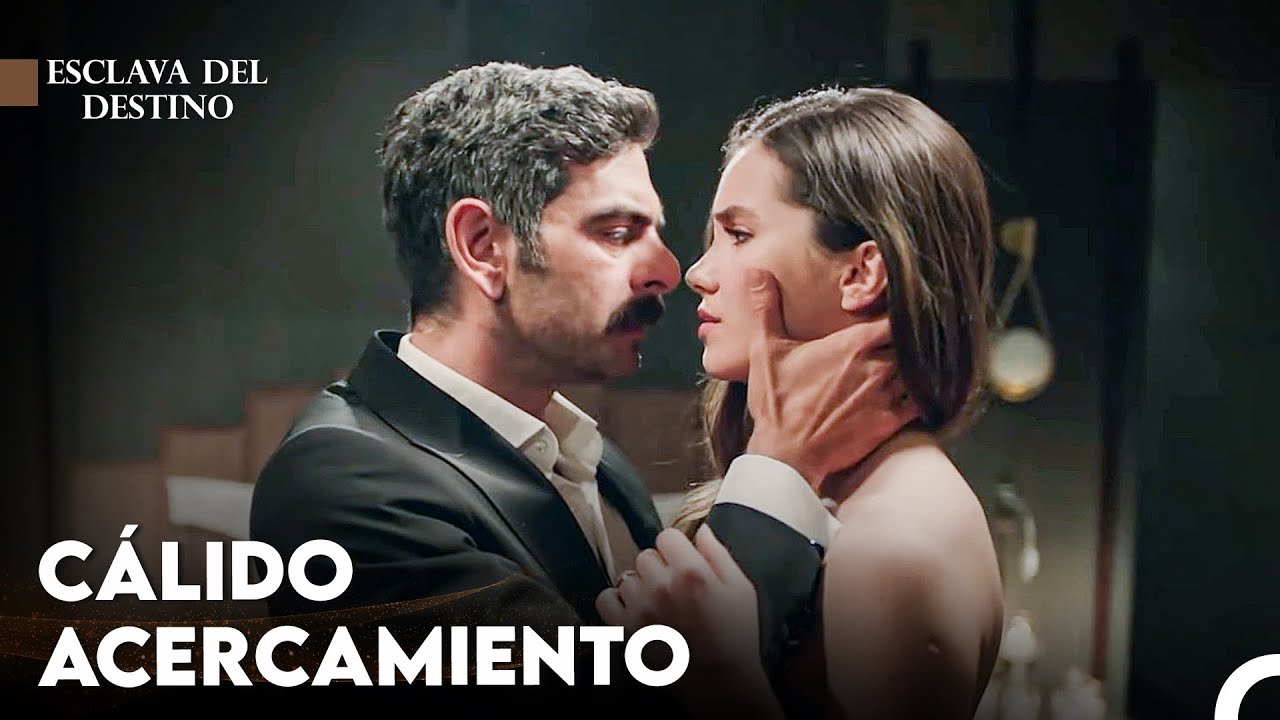 Saboreando El Amor En Los Labios - Esclava Del Destino