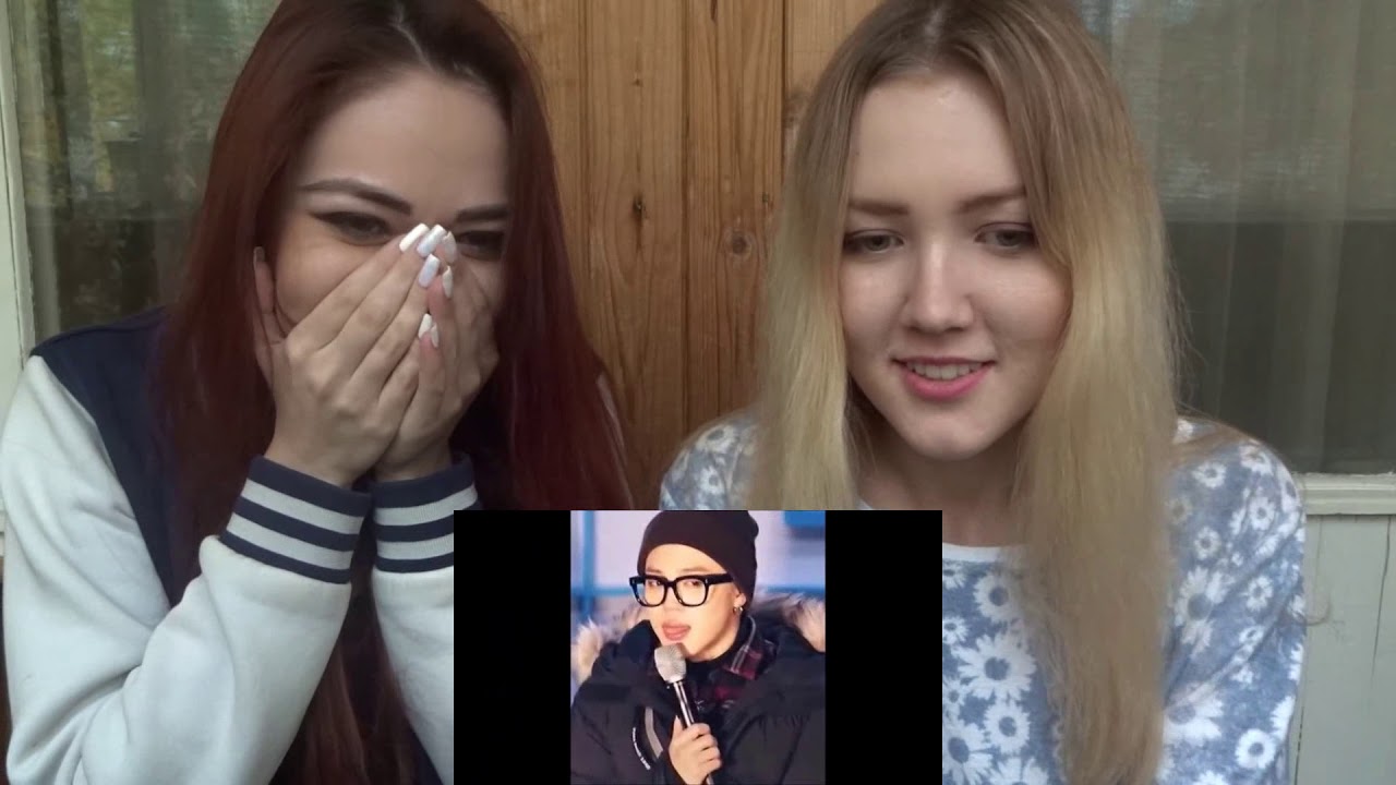 RUSSIAN GIRLS REACT TO BTS - SEXY MOMENTS #1 (K-POP REACTION)