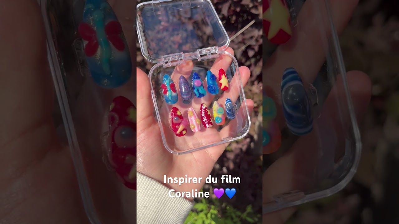 Inspirer by Coraline movie 🍿🖤💜 