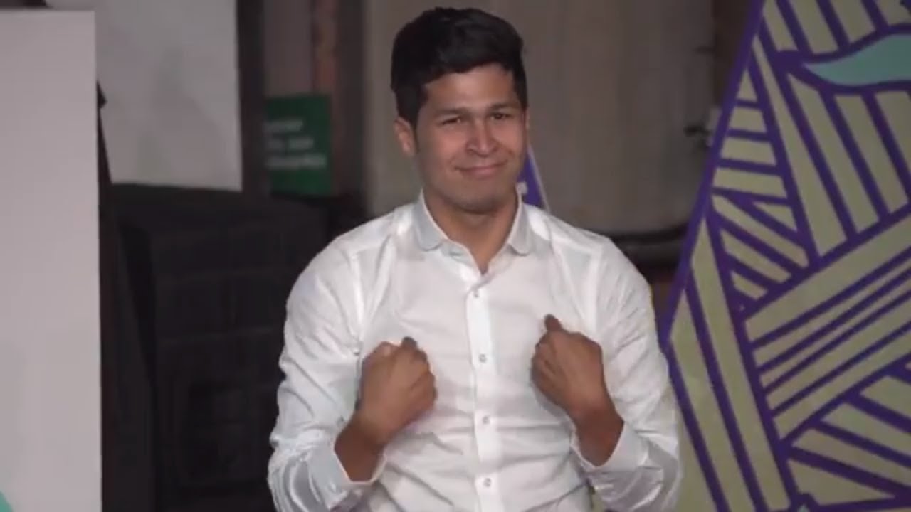 “Cómo escuchar Mejor, consejo de un sordo” | Anderson Valle Rua | TEDxMedellin