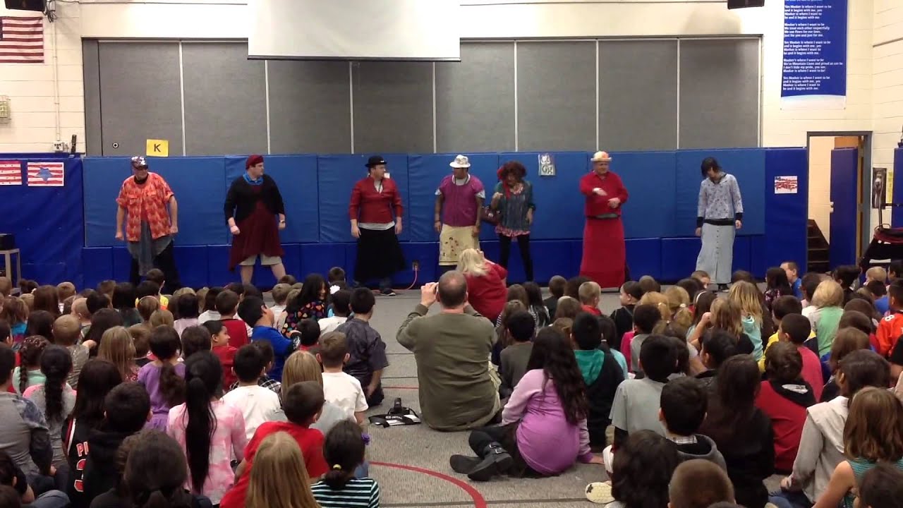 Meeker Elementary  Staff Whip Nae  Nae