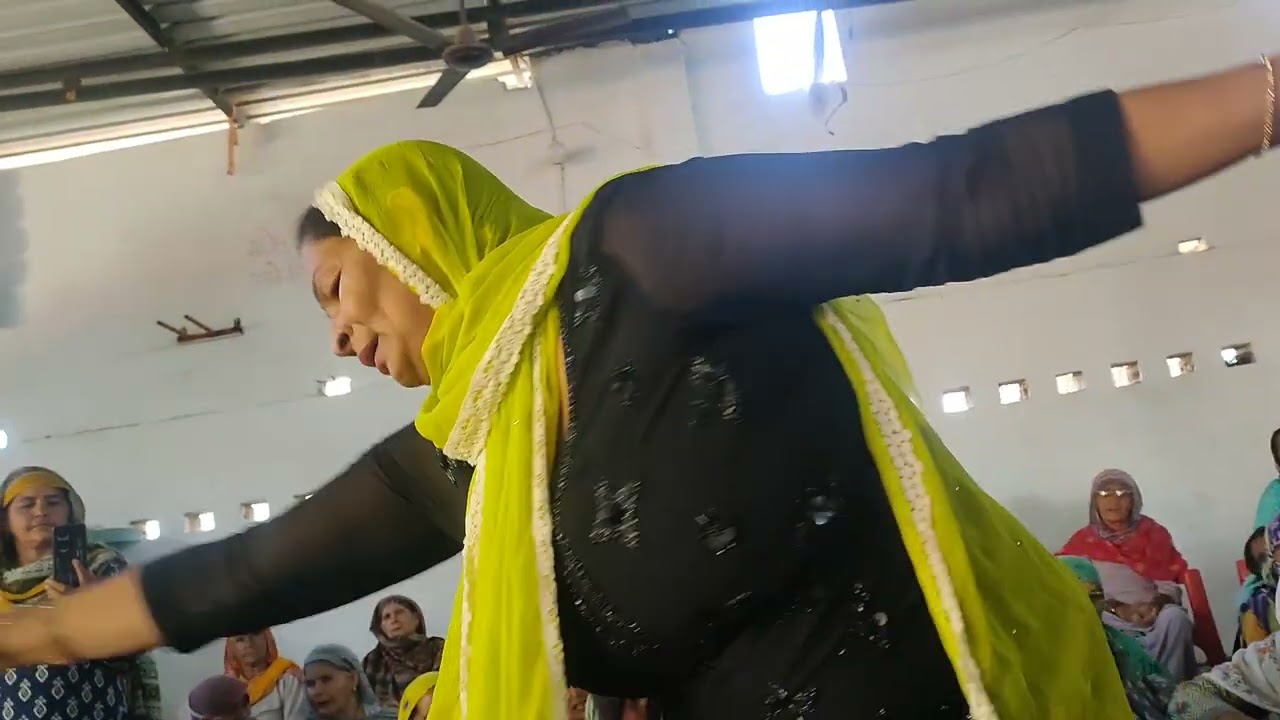 बहुत ही अच्छा भजन और डांस।।# Maya Bhajan Mandali Bahuakberpur ll 