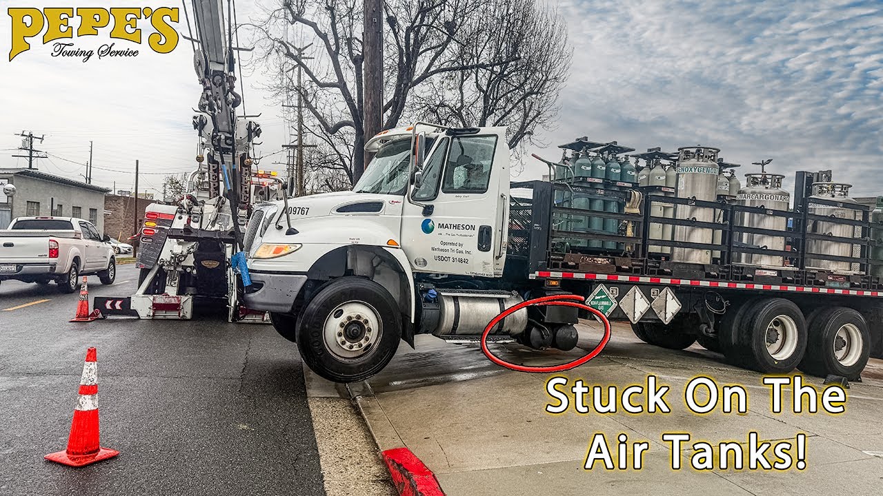 Tricky Winch-out on a Steep Driveway