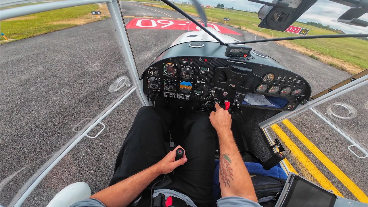 Full Eurofox flight - Strong turbulence before landing!