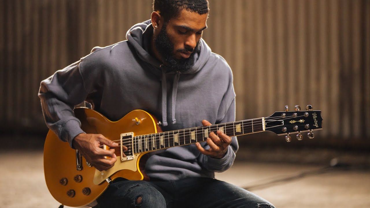 Rob Gueringer Performs with the Heritage Custom Core H-150 Gold Top