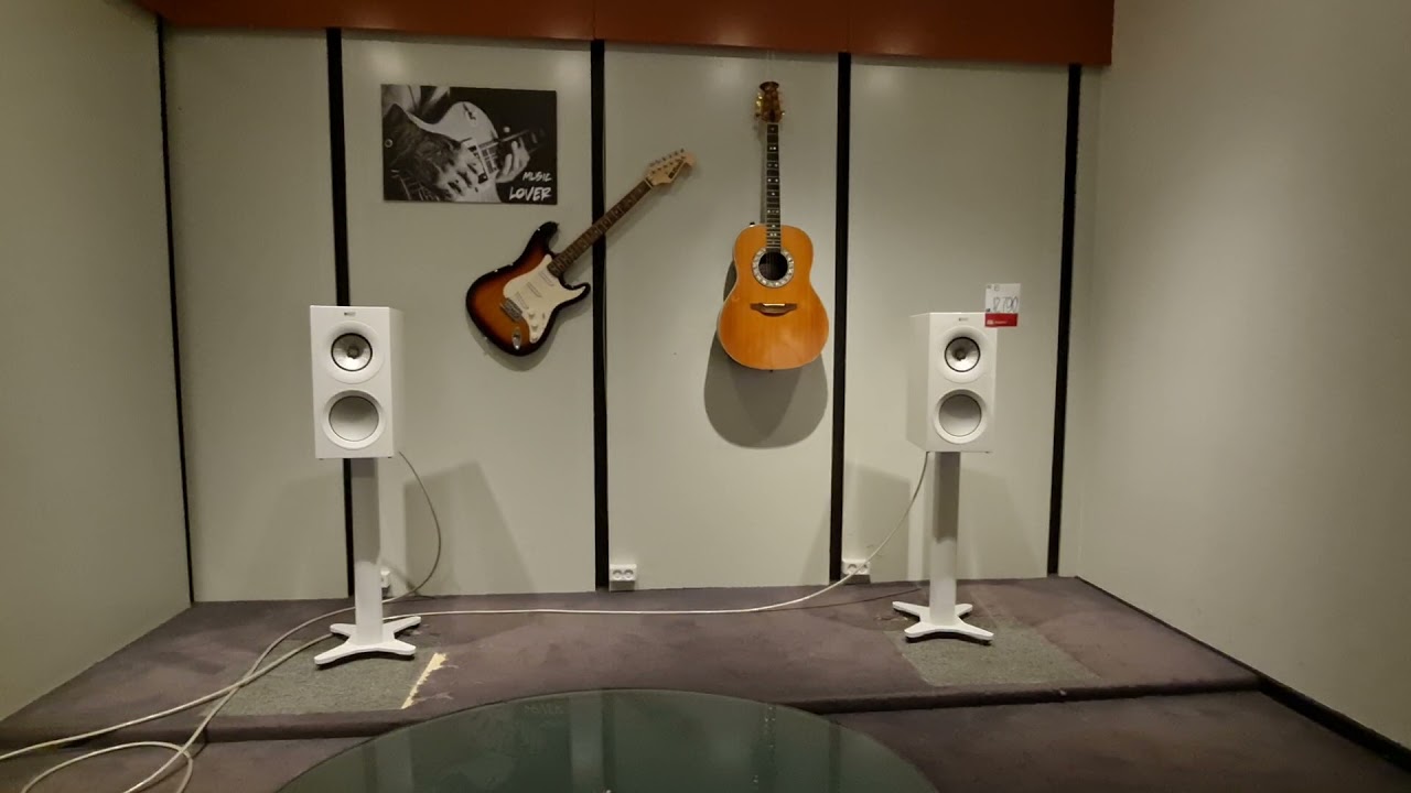 KEF R3 sound test. Great dynamics