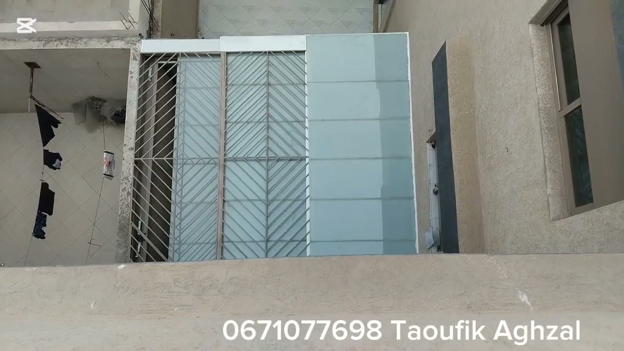 السقف المتحرك الكهربائي بالحديد والزجاج عالي الجودة والمقاوم للماء هو خيار ممتاز للكور 0671077698