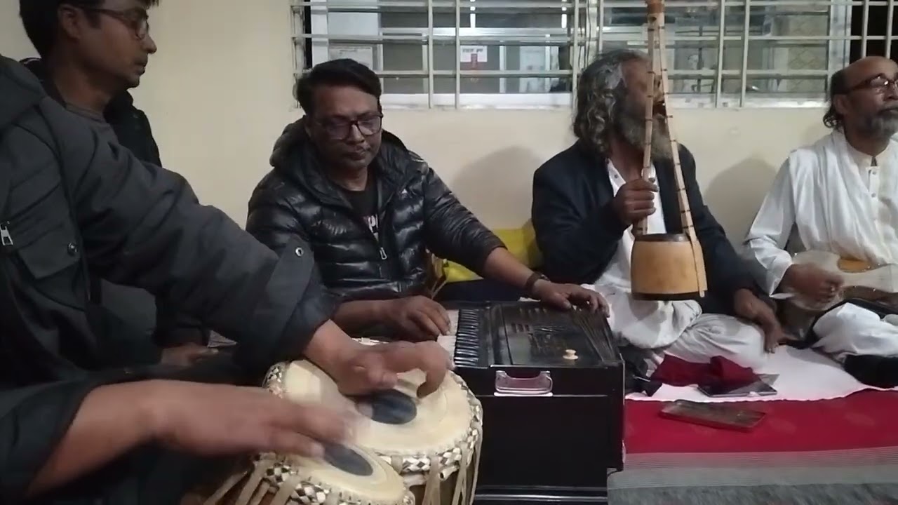 গুরু দোহাই তোমার মনকে আমার লও গো সুপথে