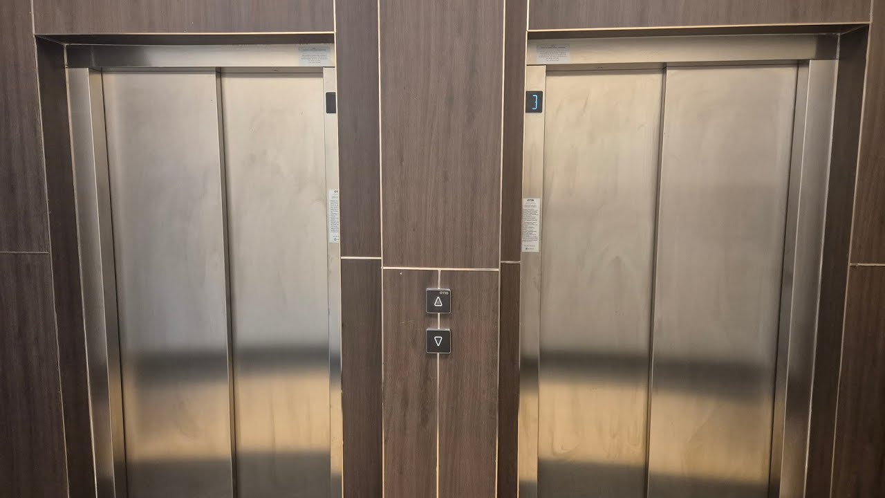 AWESOME & POSH 2022 Otis Gen360 elevators at Hotel Panoramic**** in Mamaia, Constanța, RO