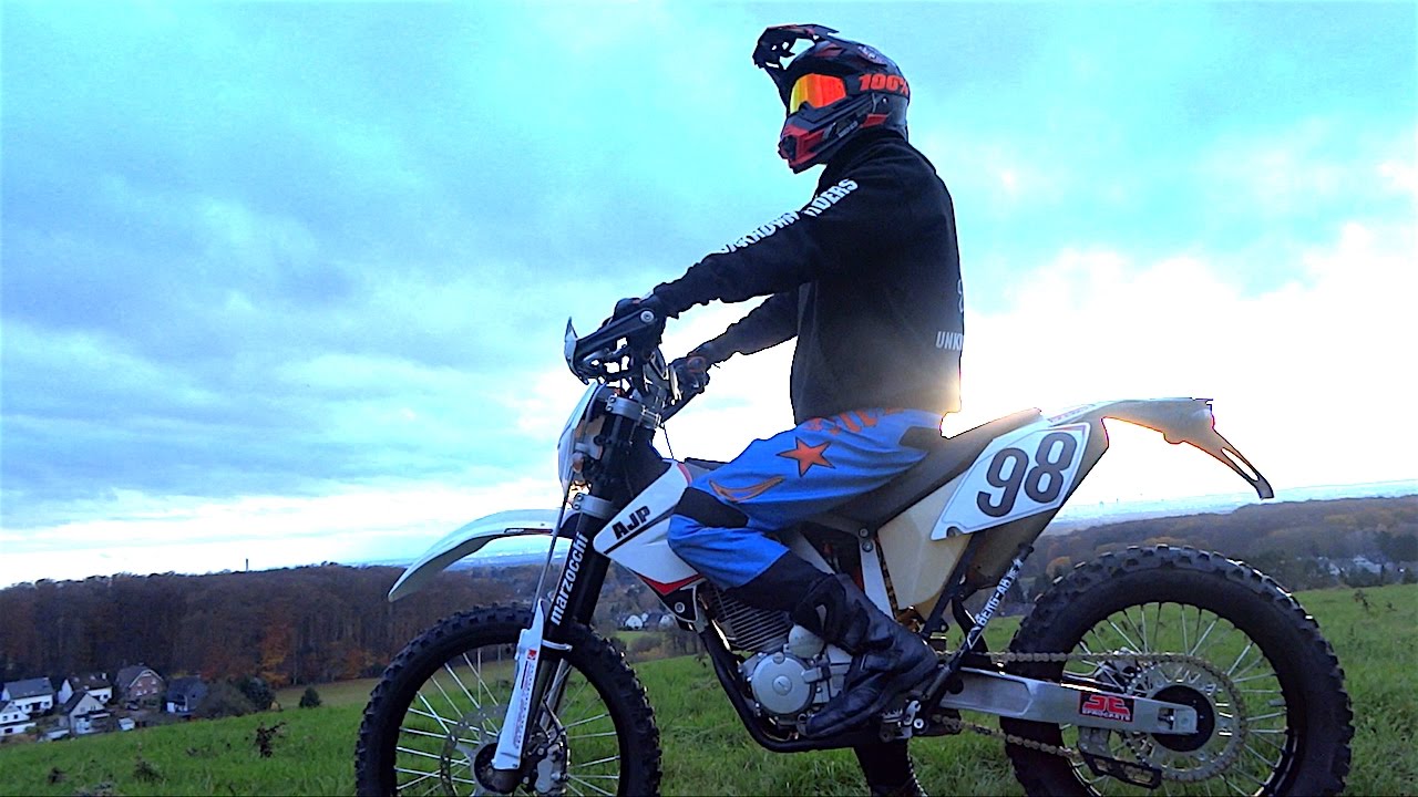 AJP PR4 240ccm Forest Blast // Bikeporn