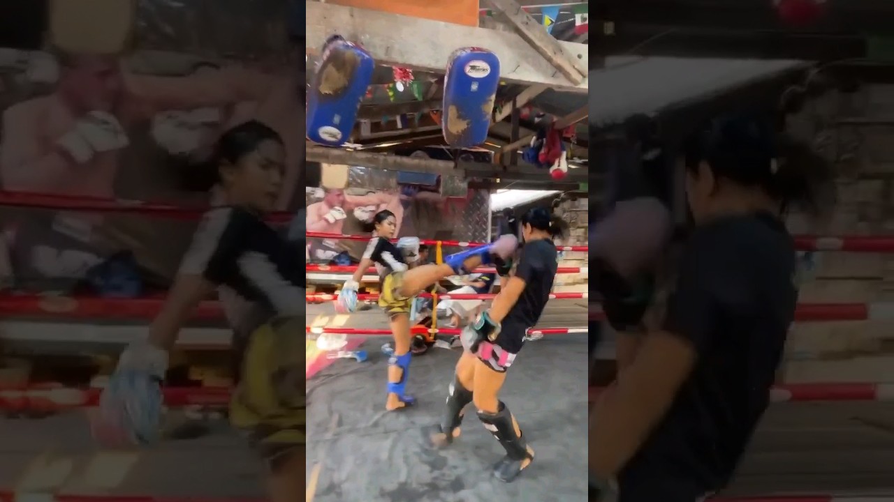 Sisters Muay Thai sparring 🥊 #Shorts