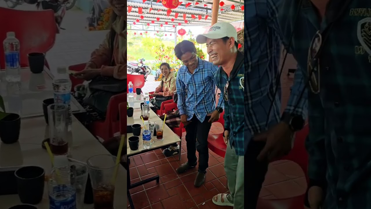 Thử thách anh Núi thánh leo dừa chơi trò này cười vỡ bụng
