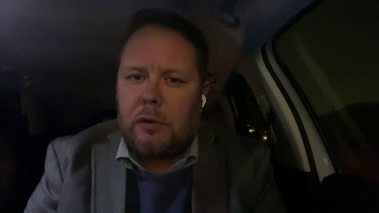 Polis med automatvapen i terrorinsats i Stockholm &bull; Platserna som pekas ut