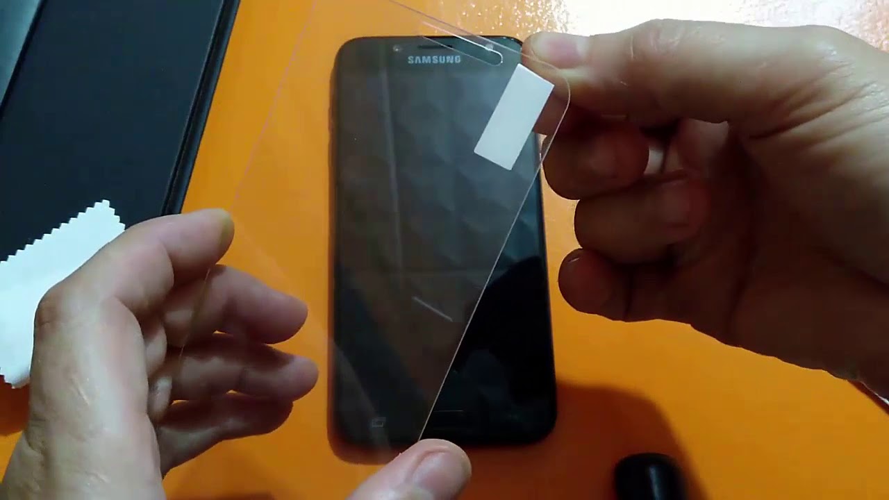 Aplicare sticlă/folie securizată pe telefon