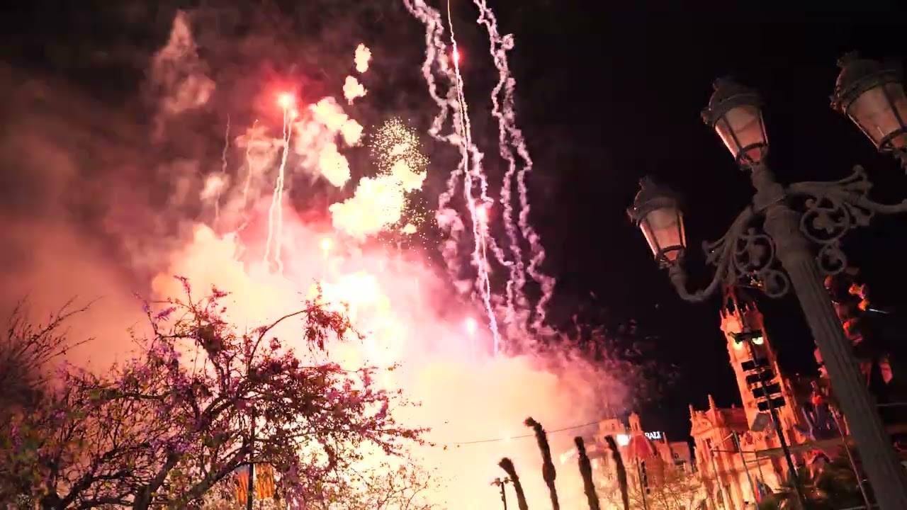 Nit de I'Alba 2026 Pirotecnia Vulcano - Fallas Valencia
