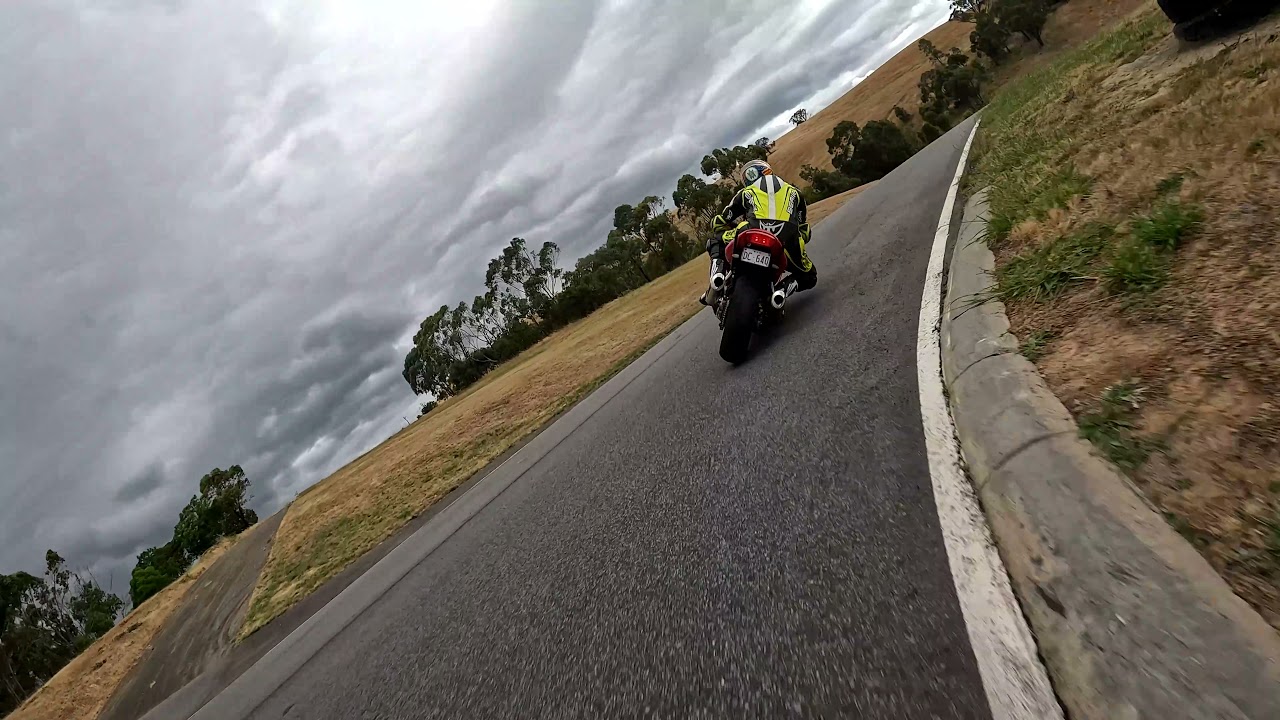 Broadford track day 19/12/21 Blue session 7