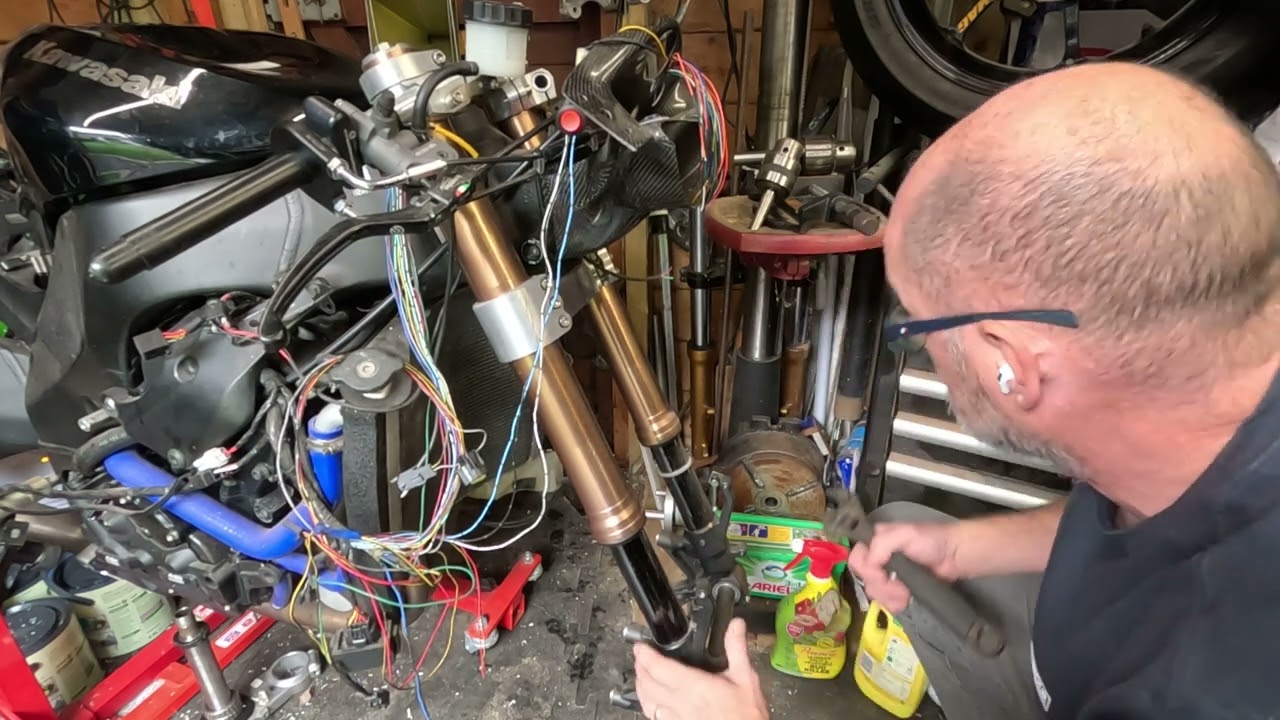 ZX10R front end transplant to Zx7r part 1