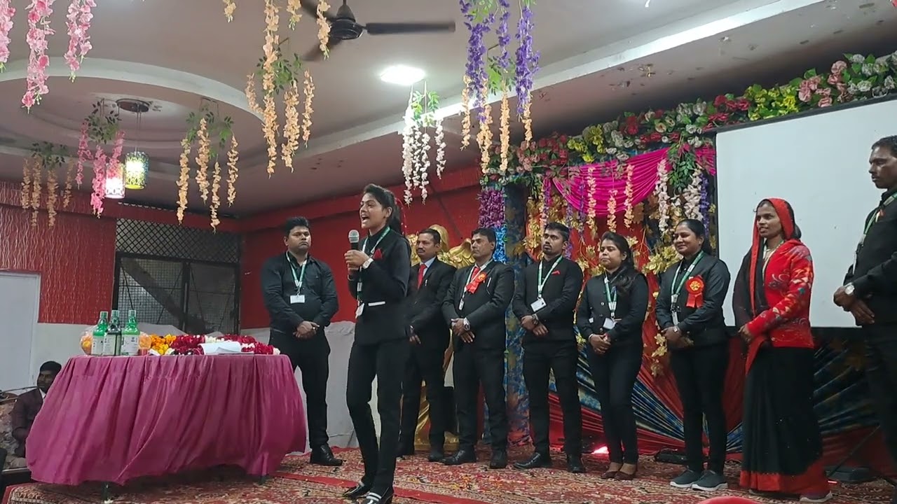 एक गरीब लडकी पढ़ाई के साथ-साथ Root pure  मे  24 हजार सप्ताह की इन्कम  कैसे की