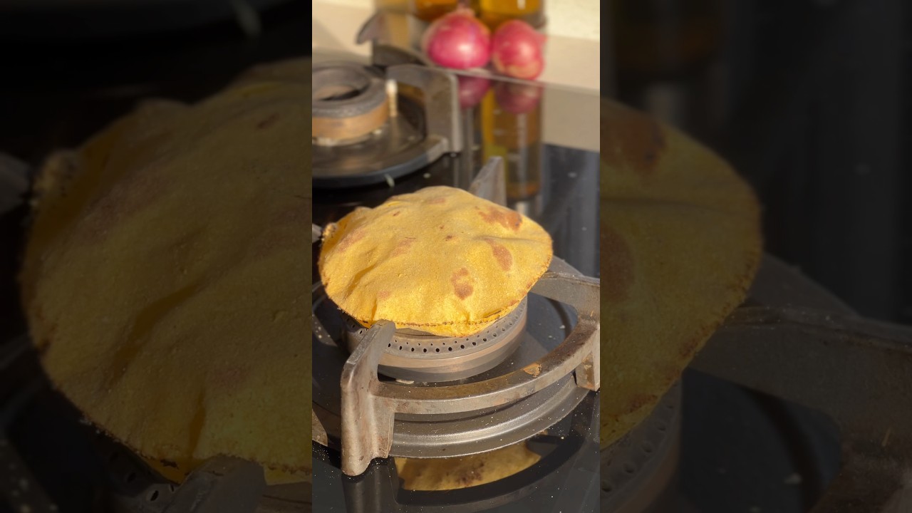 Makki ki roti punjabi style | thin Makki ki roti #shorts