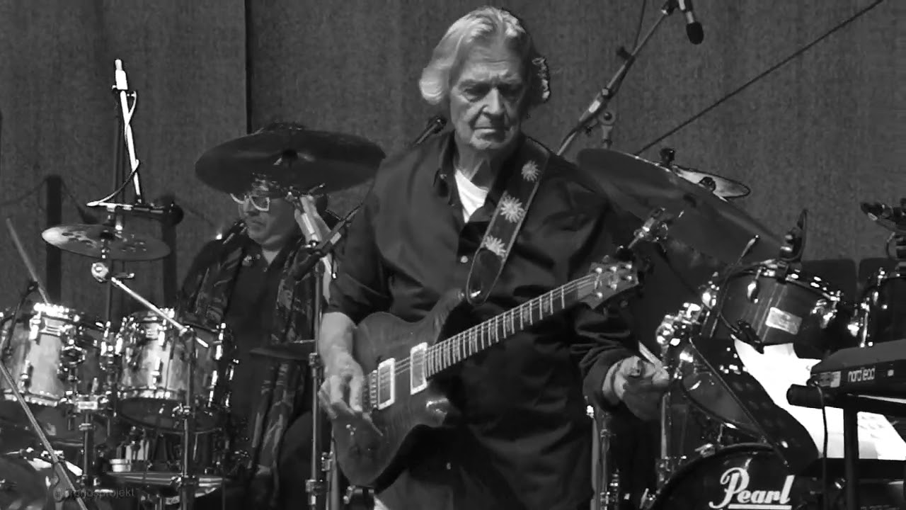 John McLaughlin & the 4th Dimension - El Hombre Que Sabia - Jazz in the City - Erfurt 2022