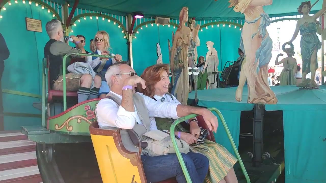 Evas Fahrt ins Paradies - Schleifer (Offride) / München Oktoberfest / Oide Wiesn 2023 / Kirmes