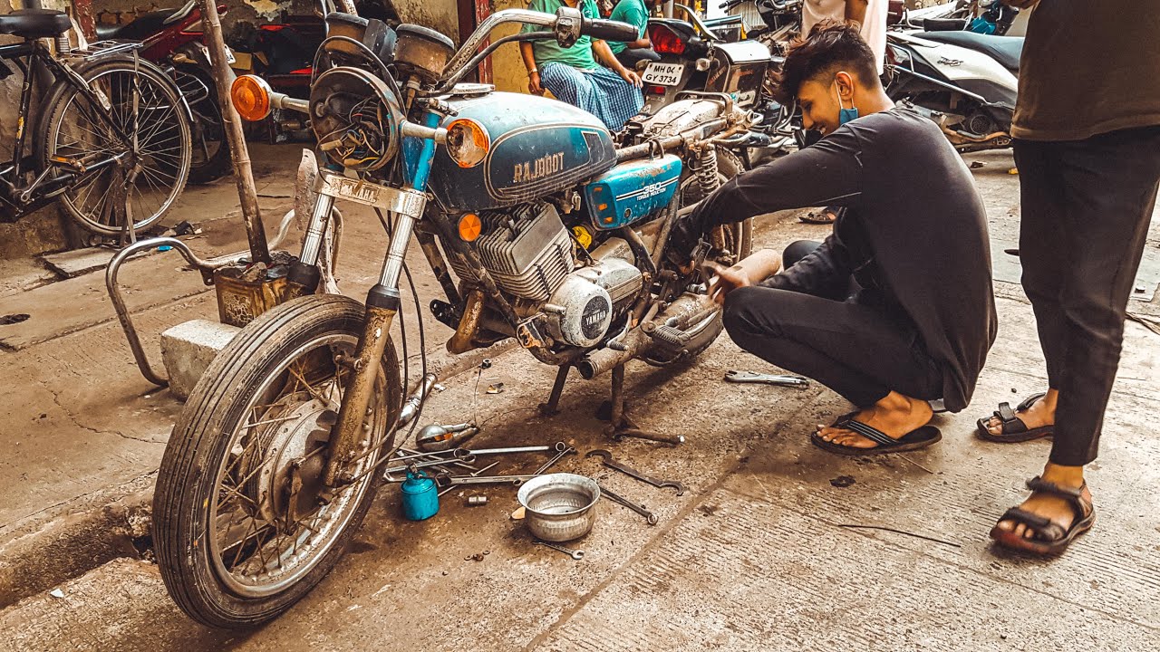 RD350 Build Series : Part 2 | DISMANTLING THE RD350 (Chotu bhai's dismantling skills) 🔥