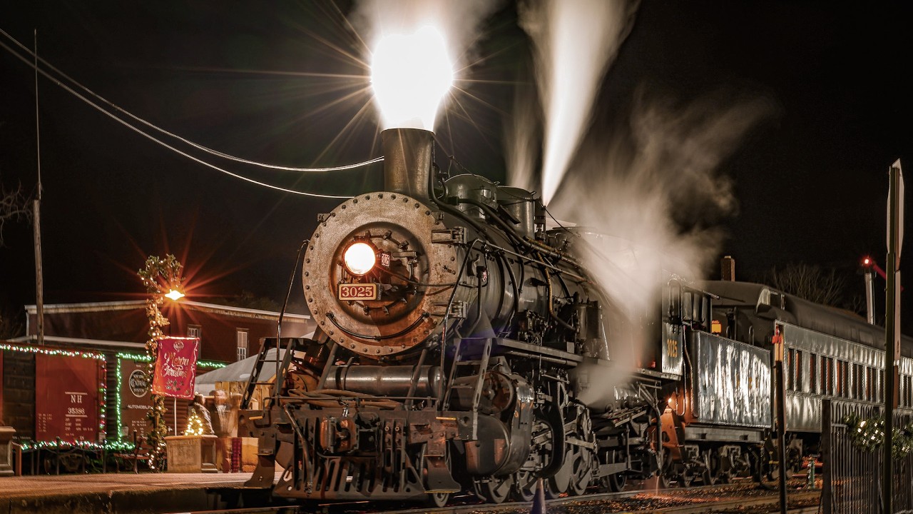 Valley Railroad: North Pole Express Trains in the Night