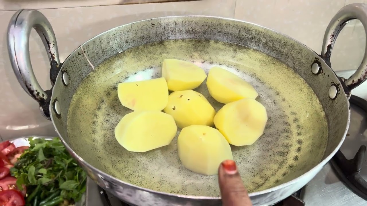 Aaj mujhe 5 tiffin ka order tha