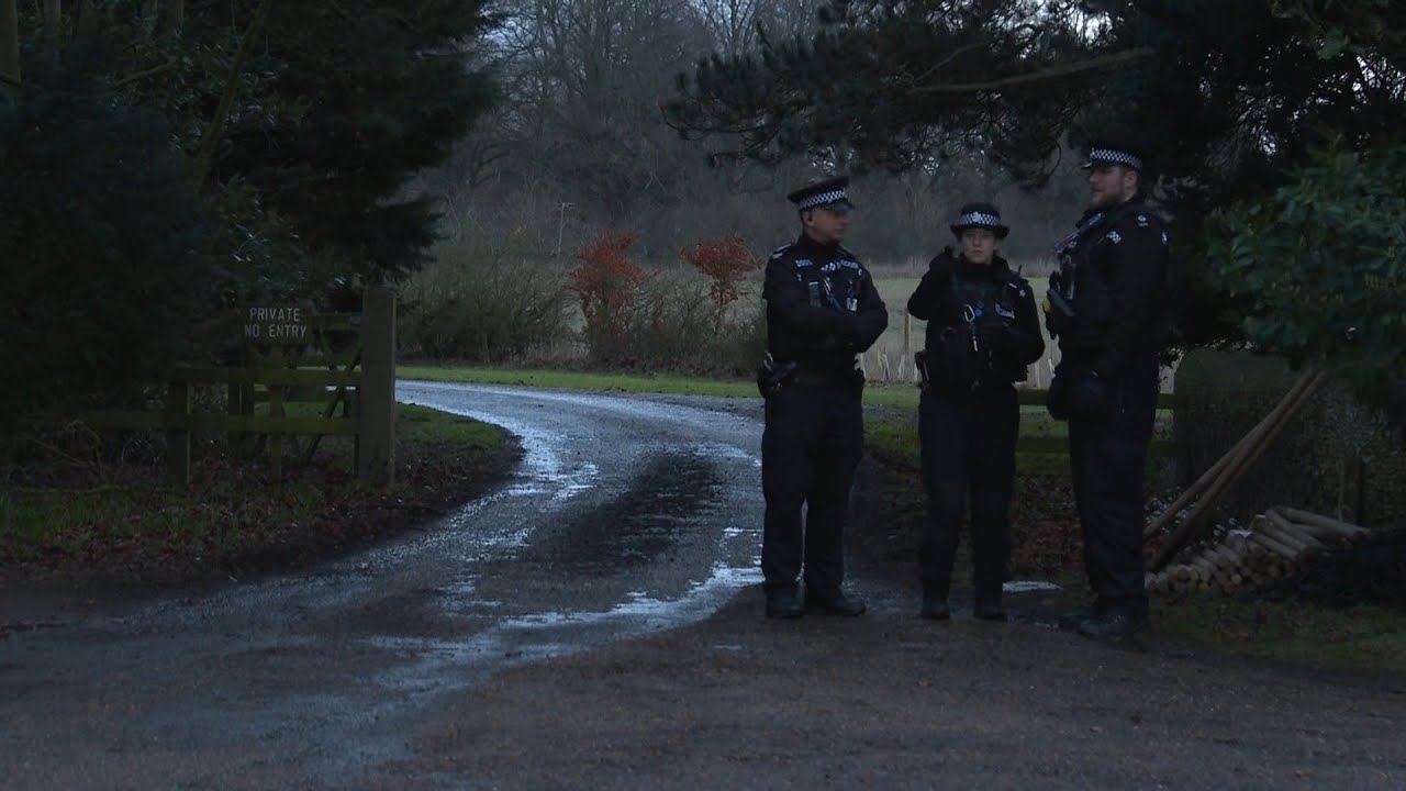 Night falls outside UK ex-prince Andrew's Sandringham home day after arrest | AFP