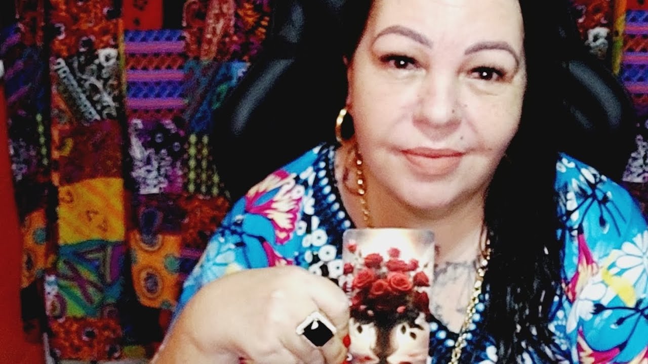 O QUE VOCÊ NÃO SABE DELE(A) AS CARTAS CONTAM