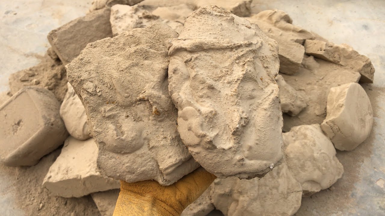 Pure mud dirt dry floor &clay pot crumbling 🔥super HBD@Karishma Sonkar 🥰✨