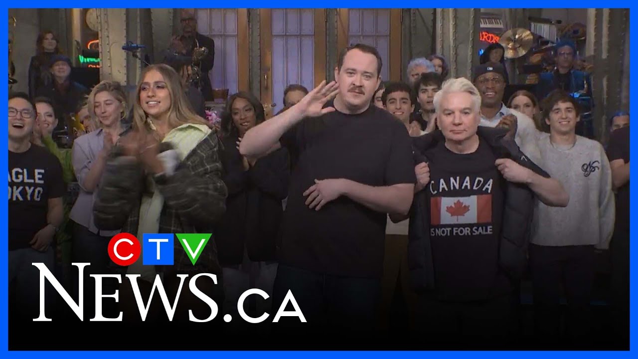 Mike Myers wears &lsquo;Canada is not for sale' T-shirt on SNL
