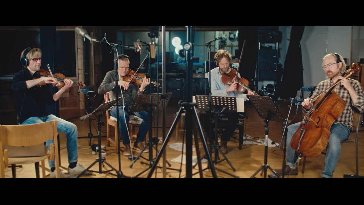 Danish String Quartet: As I Walked Out (English trad. / arr.: DSQ)