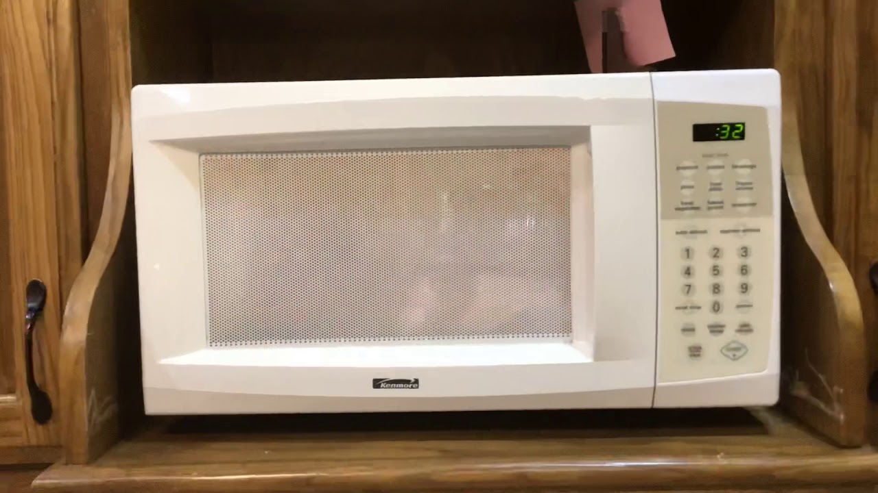 How to dry flowers in the microwave