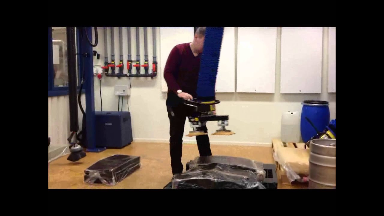 TAWI Multifunctional Lifter - Rubber Bales