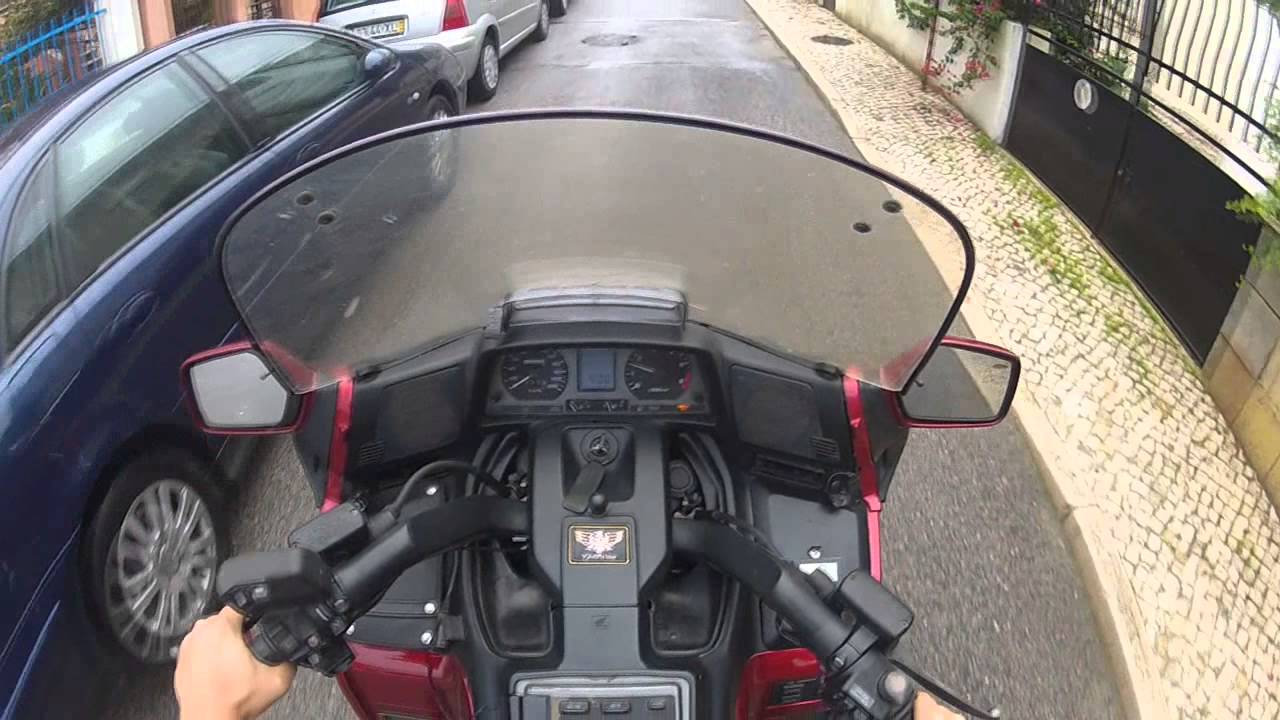 GL1500 Goldwing ride to work in Lisbon ( Lisboa ) A rider commuter :)
