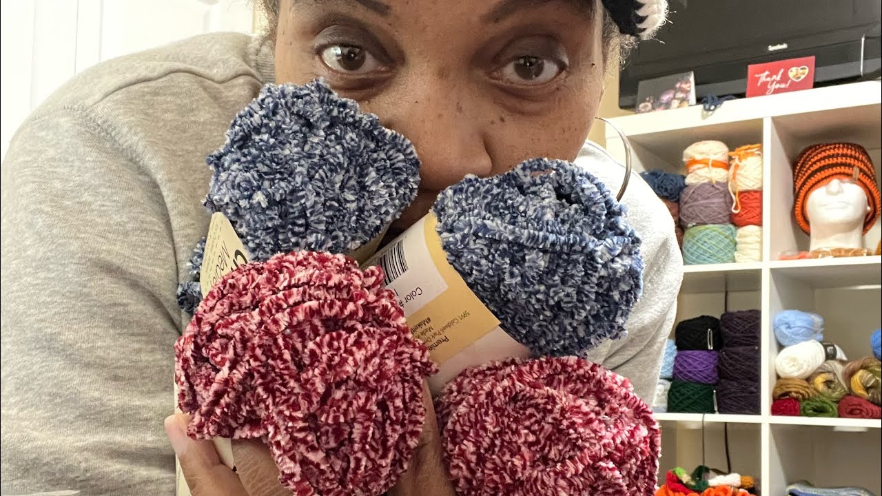 LOOK  WHAT I MADE ONLY USING  DOLLAR TREE YARN |JUST CHENILLE MEDLEY| DOYCREATIONS| DOLLAR TREE YARN